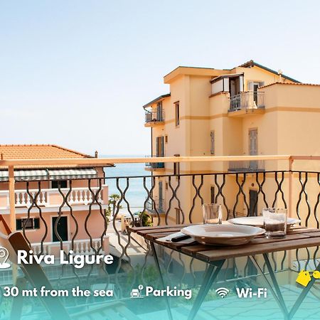 Posto Auto Gratuito Relax A 30 Metri Dal Mare Apartman Riva Ligure Kültér fotó